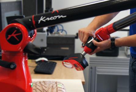 關(guān)節(jié)臂三坐標測量機各部件對材料的要求